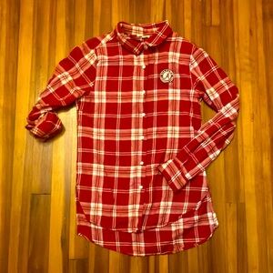 NWT 🌹 University of Alabama Boyfriend Fit Women’s Shirt Size S